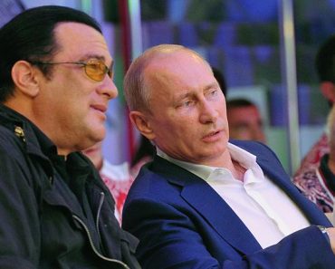 Milyen véleménnyel van Steven Seagal, Putyin nagyon jó barátja az ukrajnai háborúról?