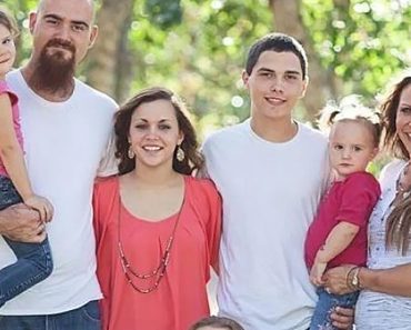 Az ötgyermekes anya és apuka meghalt, miután egy óriási mamutfenyő az autójukra zuhant a születésnapi kirándulás során