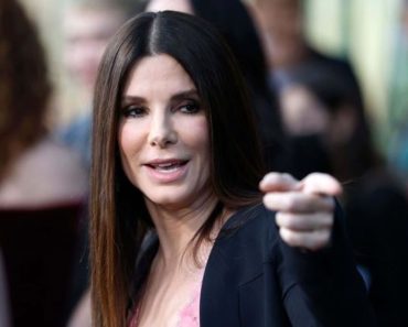 Sandra Bullock 35 év után szünetelteti a színészi karrierjét, hogy a gyerekeivel tölthesse az idejét | „24/7 a gyermekeimmel akarok lenni”