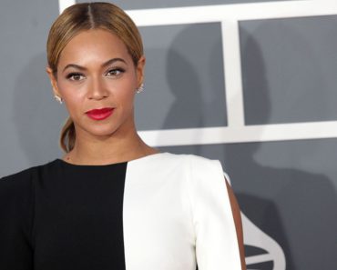 Beyonce és Jay-Z lánya felnőtt, és pontosan úgy néz ki, mint az anya