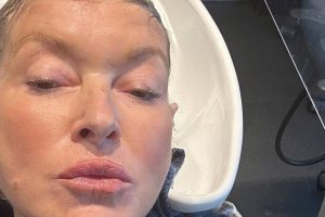 Martha Stewart megmutatja hibátlan bőrét a rendkívül közeli szelfik sorában a „többnyire száraz január” után