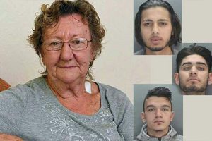 3 férfi közeledik egy 77 éves nagymamához a bankautomatánál: Röviddel később rájönnek, hogy rossz áldozatot választottak