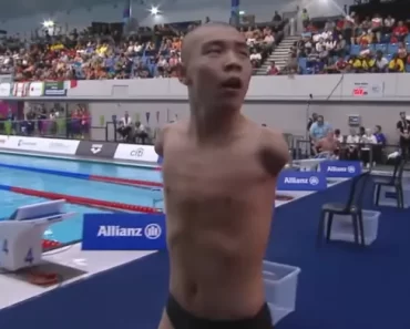 A kar nélküli úszó kecsesen siklik az új világrekord felé a paraúszó-világbajnokságon.