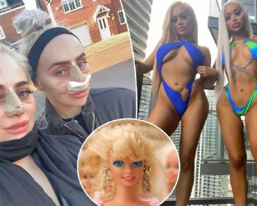 Az ikertestvérem és én 200 ezer dollárt költöttünk mell-, fenék- és vaginaműtétre, hogy Barbie-k legyünk. Az ikertestvérem és én 200 ezer dollárt költöttünk mell-, fenék- és vaginaműtétre, hogy Barbie-k legyünk.