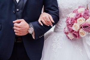 A menyasszony 8 férfival csalta meg, ezért a férfi az esküvő napjáig várt, hogy démoni bosszút álljon.