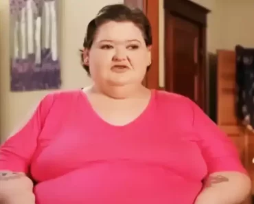 A rajongók dicsérik az „1000 font súlyú nővérek” Amy Slaton átalakulását, ahogy a legújabb videóban megmutatja „nagyon vékony” alakját A rajongók dicsérik az „1000 font súlyú nővérek” Amy Slaton átalakulását, ahogy a legújabb videóban megmutatja „nagyon vékony” alakját