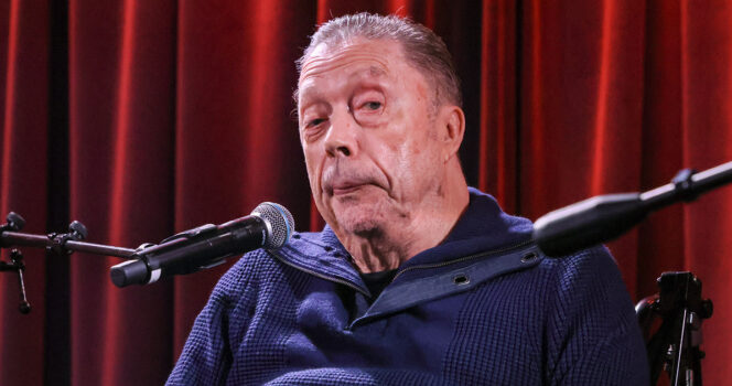 Tim Curry stroke-ja után is folytatta a munkát